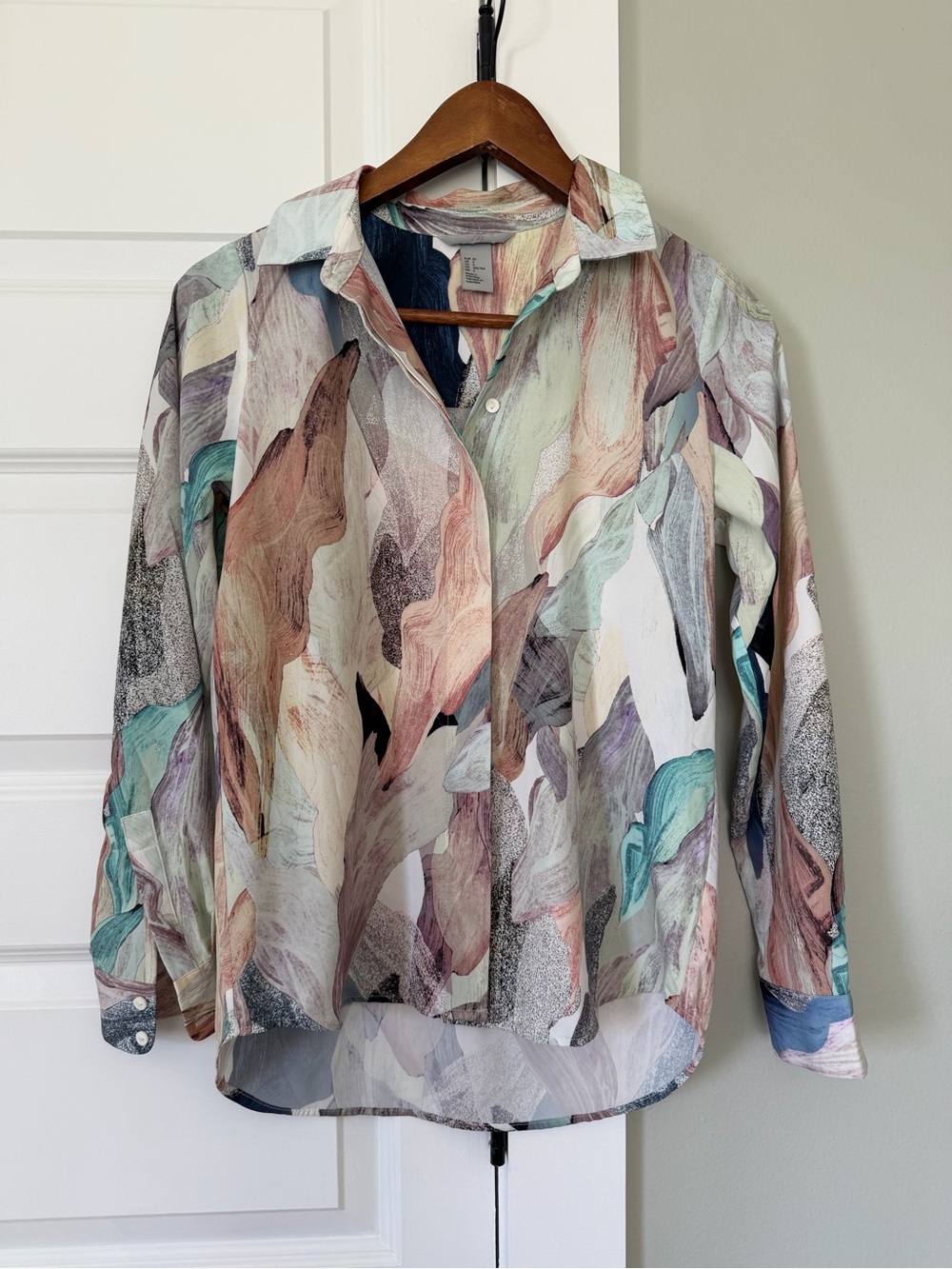 H&M Abstract Print Button-Front Blouse Dress Shirt